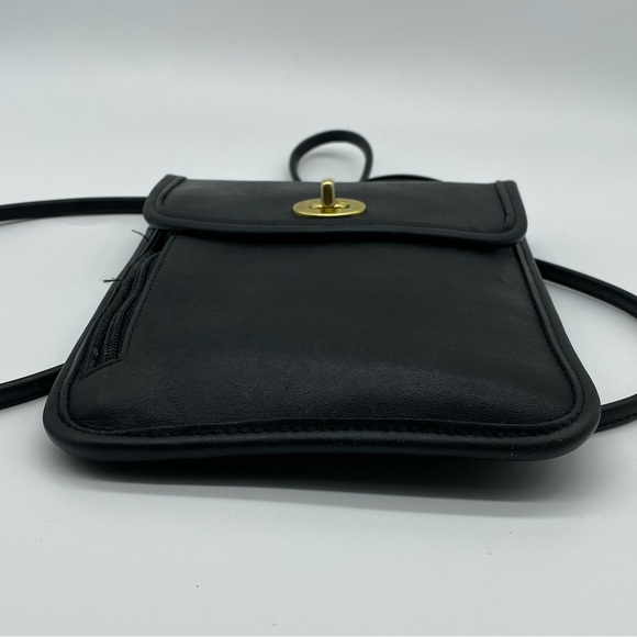 Sold - Picture 8 of 10